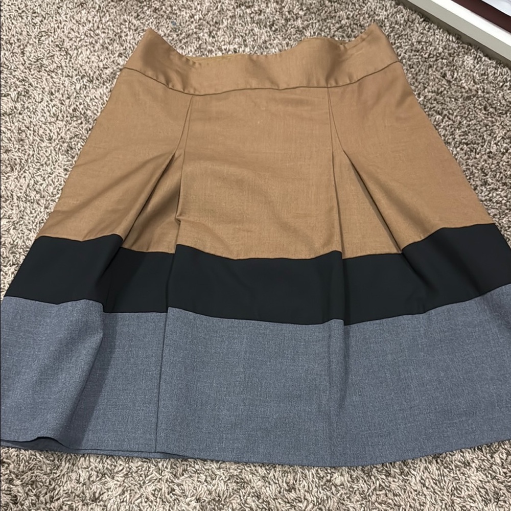 Tan and Black Pleated A-Line Knee-Length Skirt for Work